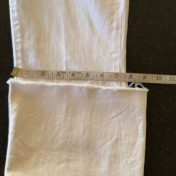 Good American Good Classic Boot Cut Jeans Cloud White Size 4/27 - Picture 10 of 13